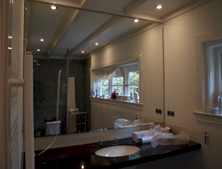 Spiegel badkamer in Bosch en Duin op maat