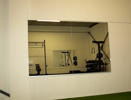 spiegelwand fitnessruimte Tilburg