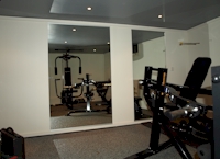 spiegelwand prive fitness ruimte Doesburg